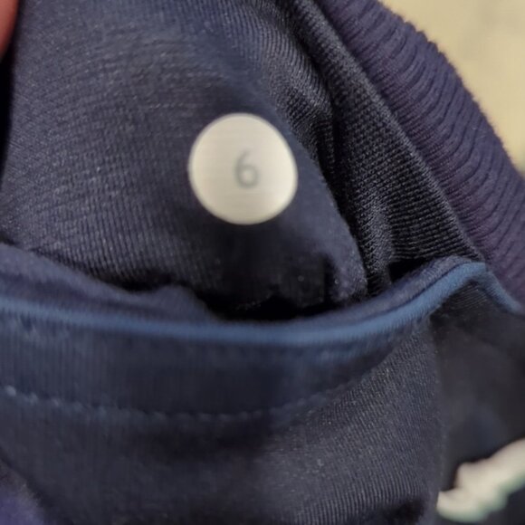 Lululemon Seek The Heat Crop Mini Coast Camo Deep Navy Black / Naval Blue - Picture 9 of 11